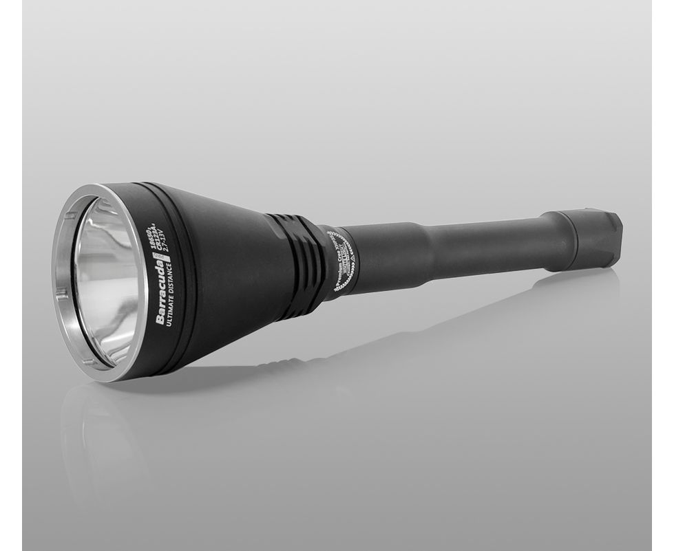 Cветодиодный фонарь Поисковый фонарь Armytek Barracuda Pro (тёплый свет)